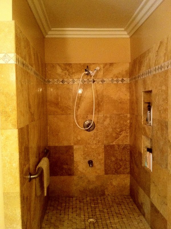 Leriza's Guest Home 6 - roll in shower.JPG