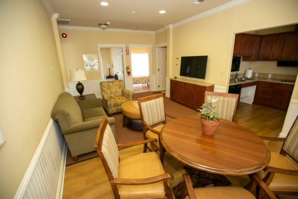 Lo-Har Senior Living 4 -friendship cottage living area.JPG