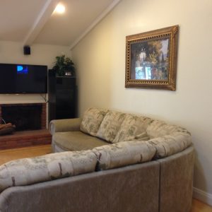 Los Tiempos Senior Living I 3 - living room.JPG