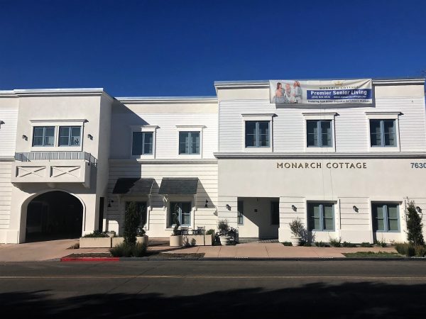 Monarch Cottages La Jolla 1 - street view.jpg