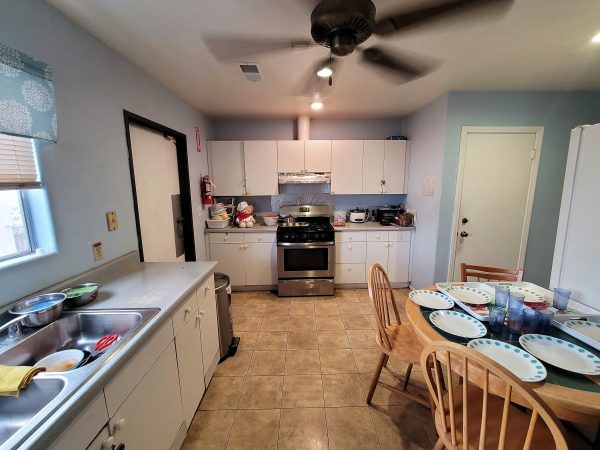 North County Cottage 8 - kitchen.jpg