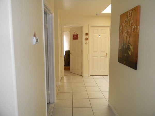 Oak Ranch House hallway 2.jpg