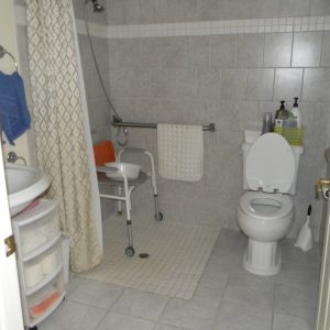 Oak Ranch House restroom 2.jpg