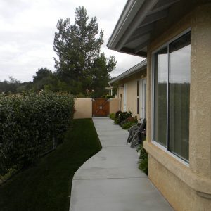 Oak Ranch House side yard.jpg