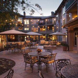 Oakmont of Capriana 6 - courtyard.JPG