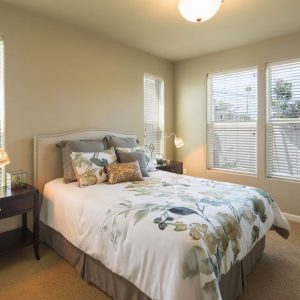 Oakmont of Pacific Beach apartment 2.JPG