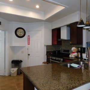 Ocean Breeze Guest Home 3 - kitchen.JPG