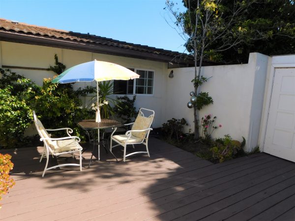 Ocean View Homes I 9 - Front Porch.JPG