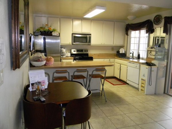 Olieva Home For Seniors 5 - kitchen.JPG