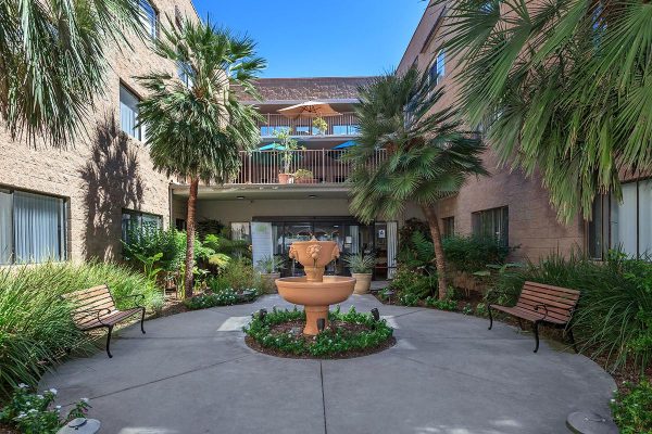 Pacific Pointe Retirement Community courtyard.jpg