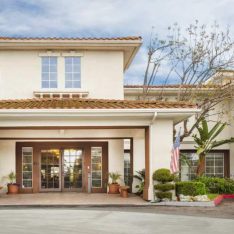 Pacifica Senior Living Bonita 1 - front entrance.JPG