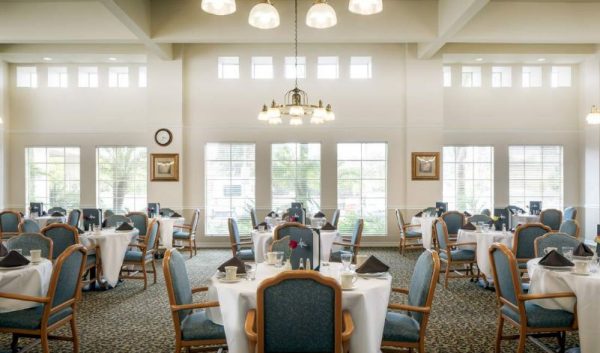 Pacifica Senior Living Bonita 3 - dining room.JPG