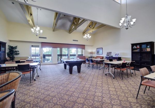 Pacifica Senior Living Encinitas 5 - Activity Room.jpg