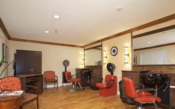 Pacifica Senior Living - Escondido salon.JPG