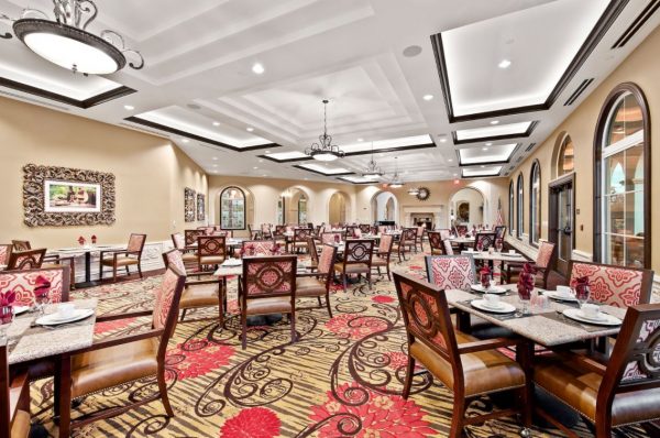 Pacifica Senior Living - Oceanside 3 - dining room.JPG