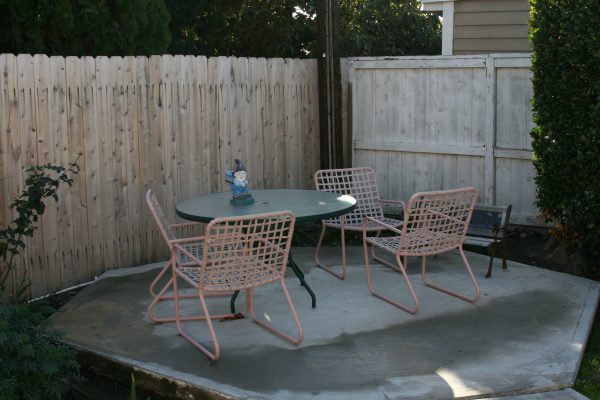 Paradise Residential Home patio.JPG