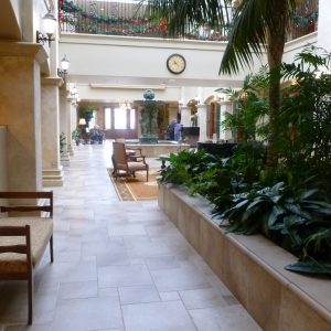 Paradise Village lobby 3.JPG