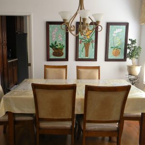 Paseo Guest Home 3 - dining room.JPG