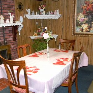 Pine Tree Home LLC dining room.JPG