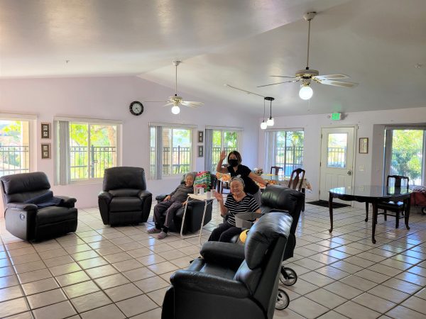 Pomerado Manor 3 - living room.jpg