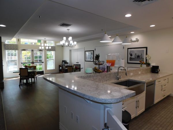 Poway Gardens Senior Living - Mountain Vistas 5 - kitchen.JPG