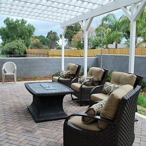 Ramona Senior Manor 6 - patio.jpg