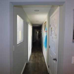 Renaissance Living II 4 - hallway.JPG