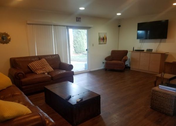 Right Choice Senior Living LLC IV 3 - living room.JPG