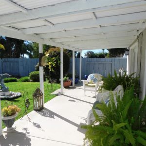 Rose Garden Guest Home 6 - backyard.JPG