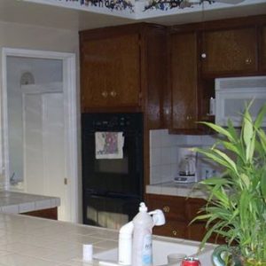 Royal Guest Home 5 - kitchen.JPG