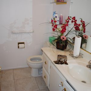 Royal Guest Home restroom.JPG