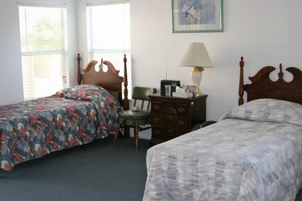 Santa Mariana Care 5 - shared room.JPG