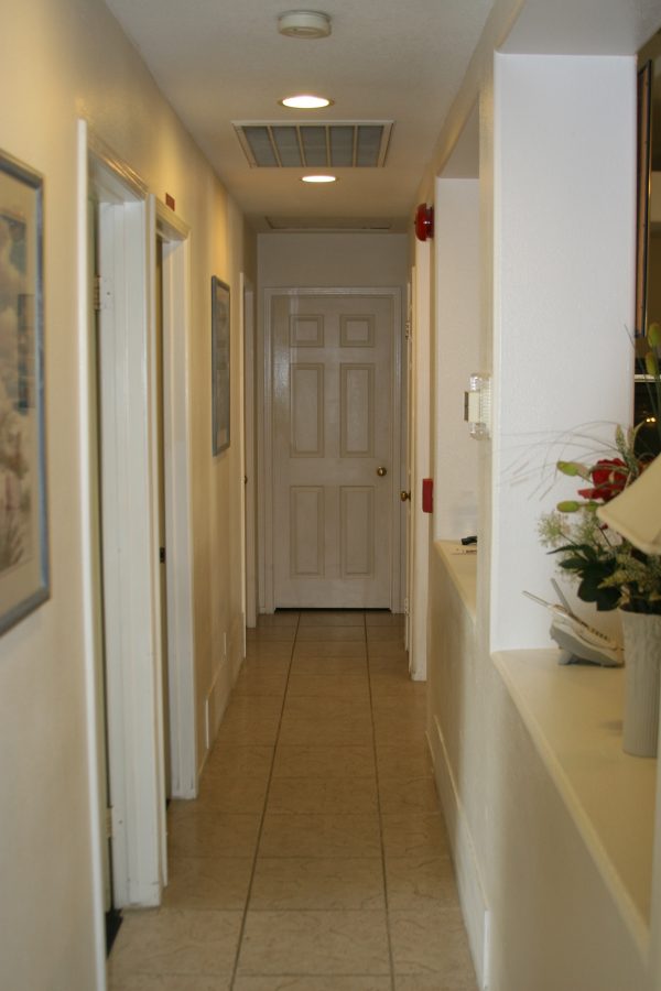 Santa Mariana Care hallway.JPG