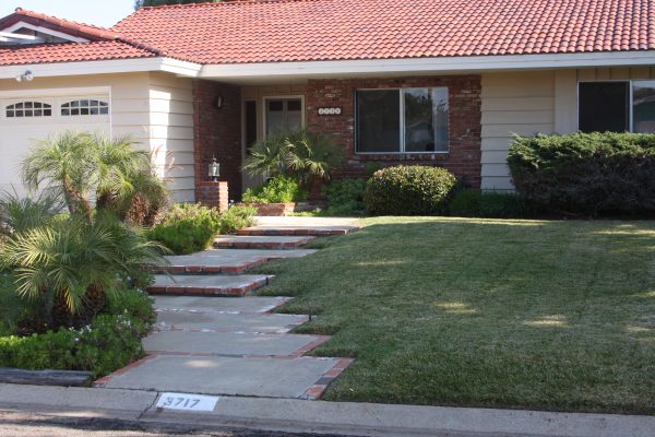 Sarasona Home Care front view 2.JPG