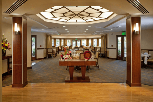 Seacrest Village at Encinitas 3 - dining hall.PNG