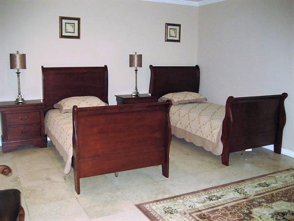 Serenity Hills Manor shared room 2.jpg