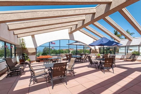 Silverado Senior Living - Encinitas 5 - patio.JPG