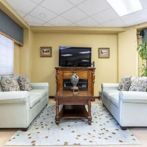 Stellar Care 9 - Family room.JPG