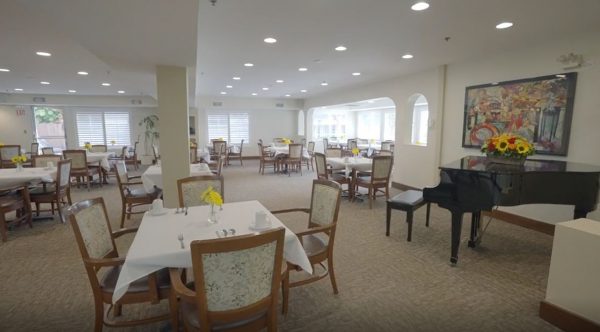 Sungarden Terrace 3 - dining room.jpg