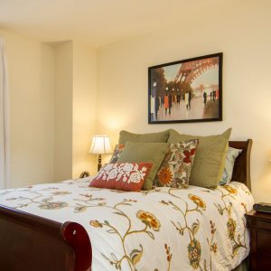 Sunrise of Mission Viejo 5 - apartment bedroom.JPG