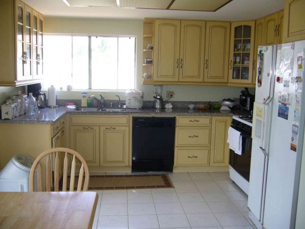 Tenenbaum Villa 3 - kitchen.jpg