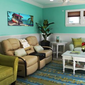 The Cottages - Seaside 3 - living room.JPG