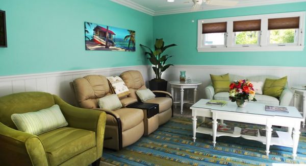 The Cottages - Seaside 3 - living room.JPG