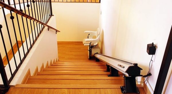 Villa Hermosa 8 - stair lift.JPG