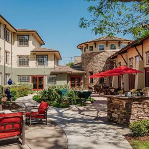 Woodbridge Terrace 9 - courtyard.JPG