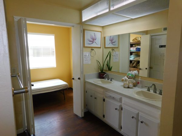 bonita-guest-home-llc-2-bathroom.jpg