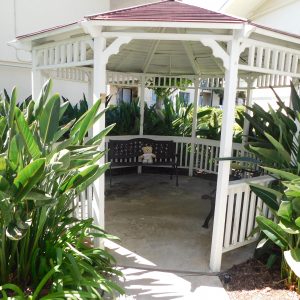 grossmont-gardens-senior-living-gazebo.jpg