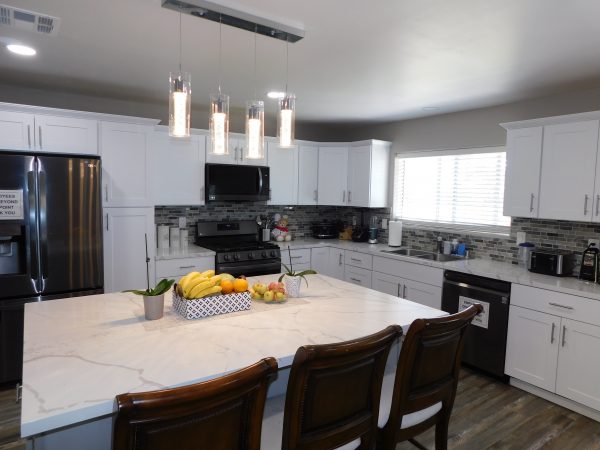 kellys-foothill-villa-4-kitchen.jpg