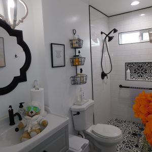 morningside-manor-3-bathroom.jpg