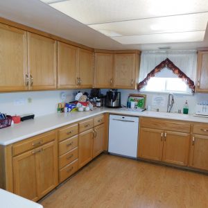 serene-greenfield-manor-4-kitchen.jpg